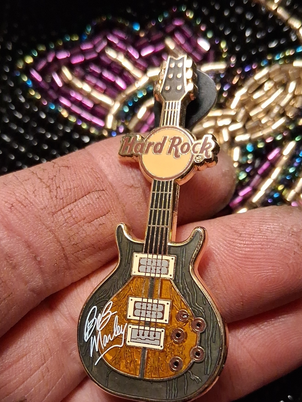 Hard Rock Cafe Pin - Picture 3 of 4
